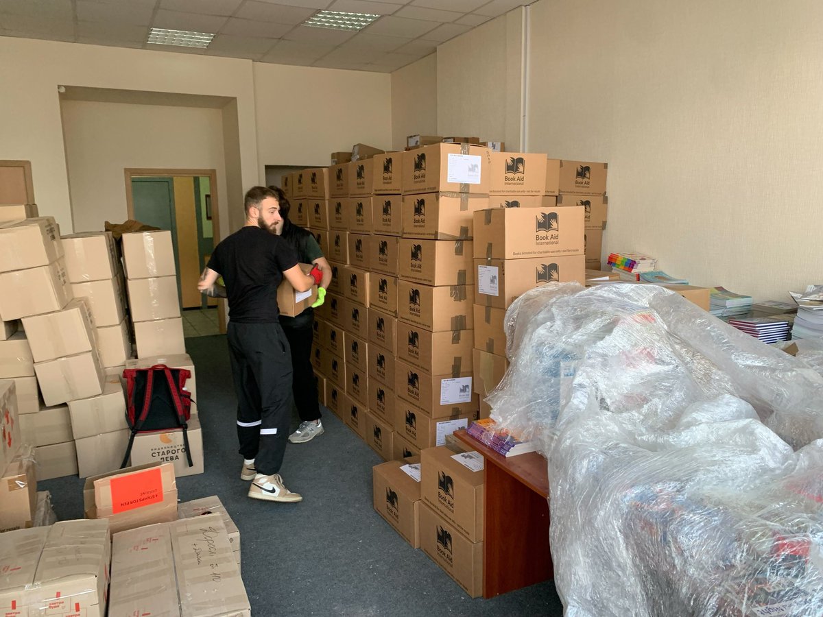 PEN Ukraine tweet media