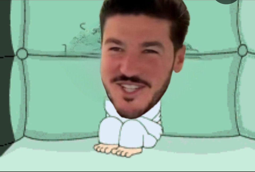 ¡Sáquenme, acabo de firmar con la FIFA que la final del Mundial sea aquí en Monterrey!