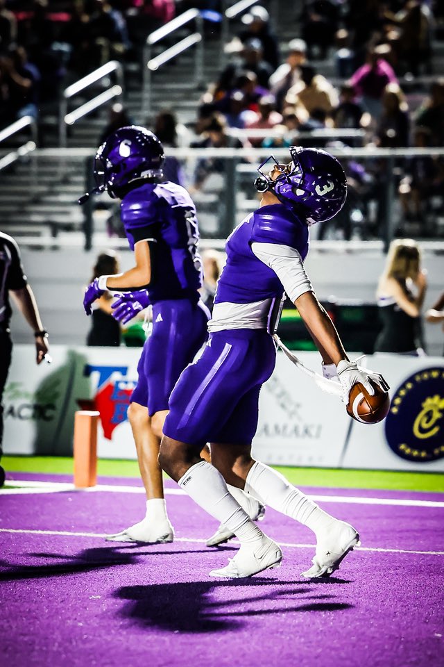 Tonight is the Night!!
#statementtobemade <a href="/MikeLeslieWFAA/">Mike Leslie</a> <a href="/ProfessorDiggs/">Matt Diggs</a> 
<a href="/8_parr/">Seth Parr</a> #playoffs
 instagram.com/p/DRClhWaDWZd/…