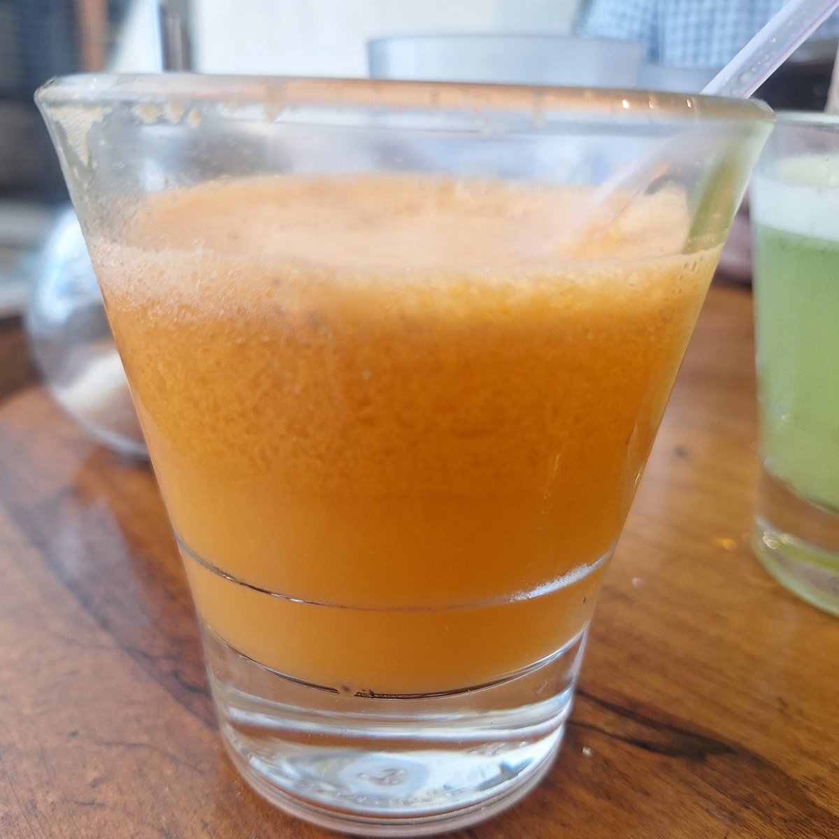 verogmezcastre1's tweet photo. Viernes detox .
Cuando anden por Río Cuarto, pasen a probar algo rico y de buena calidad en El Nazareno #Cafe #Alfajores #Jugos #Dulces y ...
#FelizViernes 💪❤️!! https://t.co/wgHpA3iMnh