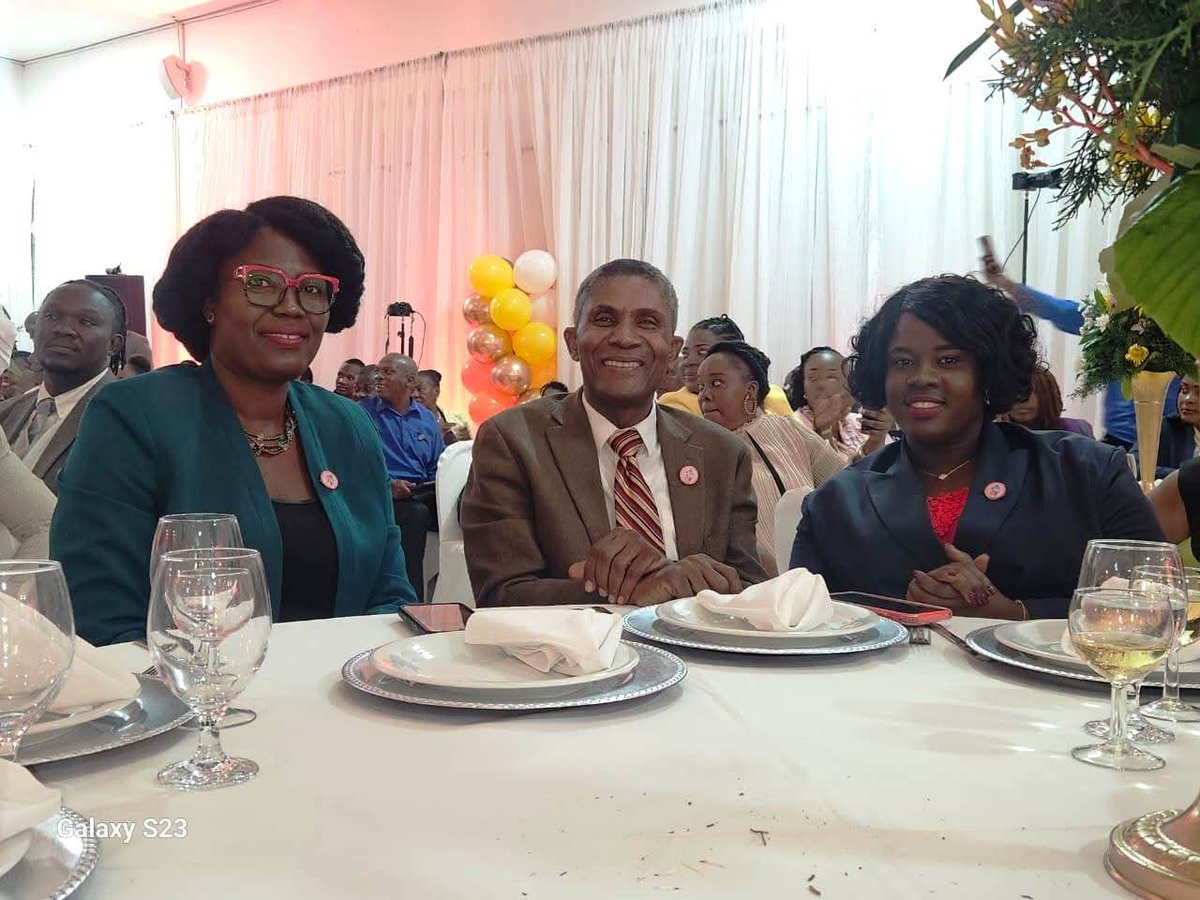 8 novanm 1994 - 8 novanm 2025
Selebrasyon 31yèm anivèsè Ministè Kondisyon Fanm ak Dwa Fanm (#MCFDF)

Ministè Kondisyon Fanm ak Dwa Fanm (#MCFDF) selebre nan Petyonvil, samdi 8 novanm 2025, 31yèm anivèsè kreyasyon li, nan mennen batay kolektif pou egalite ant fanm ak gason, pou