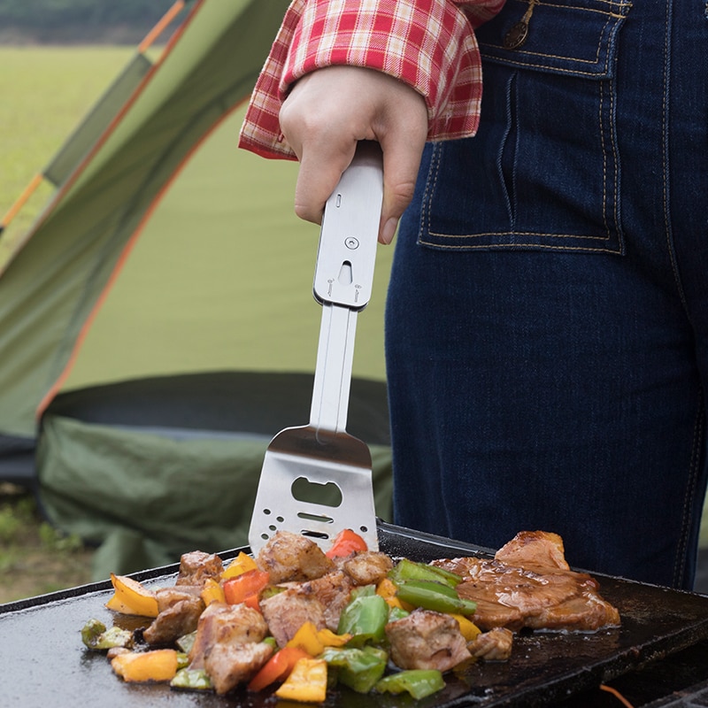UnicunShop's tweet image. Ditch the bulky BBQ tools! 🔥 This 4-in-1 grilling wonder is a spatula, fork, tongs &amp;amp; bottle opener ALL IN ONE!  🤯  Level up your cookout game. unicun.com/product/4-in-1…  #BBQ #GrillingTools #SummerEssentials 🍔🍻☀️