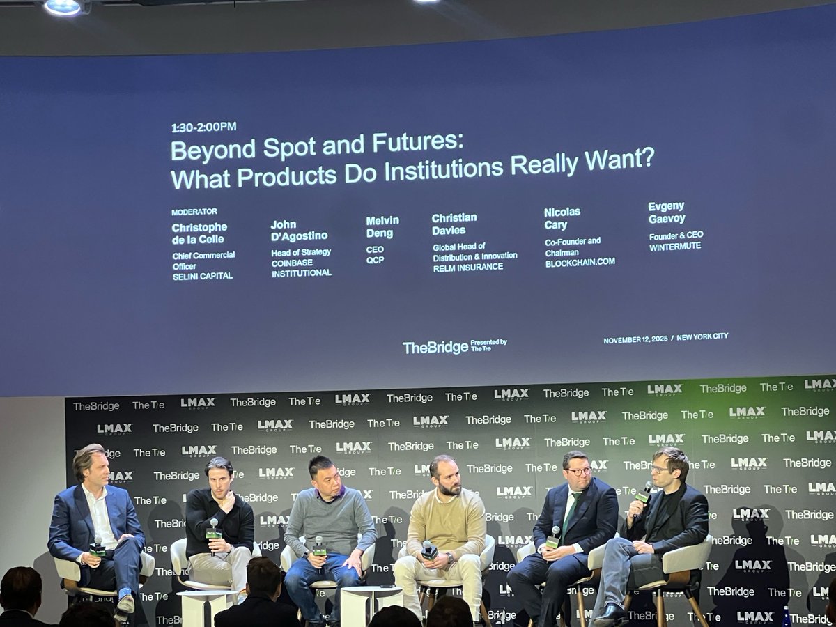 wintermute_t's tweet image. Wrapped up an incredible week in the US! 🇺🇸

Our CEO @EvgenyGaevoy spoke at @Official_Cantor #CantorCrypto and The Bridge by @TheTieIO, while our team (@DavidMicley @danmon_ ) connected with counterparties throughout the week

Great conversation and see you at the next one! 🫡