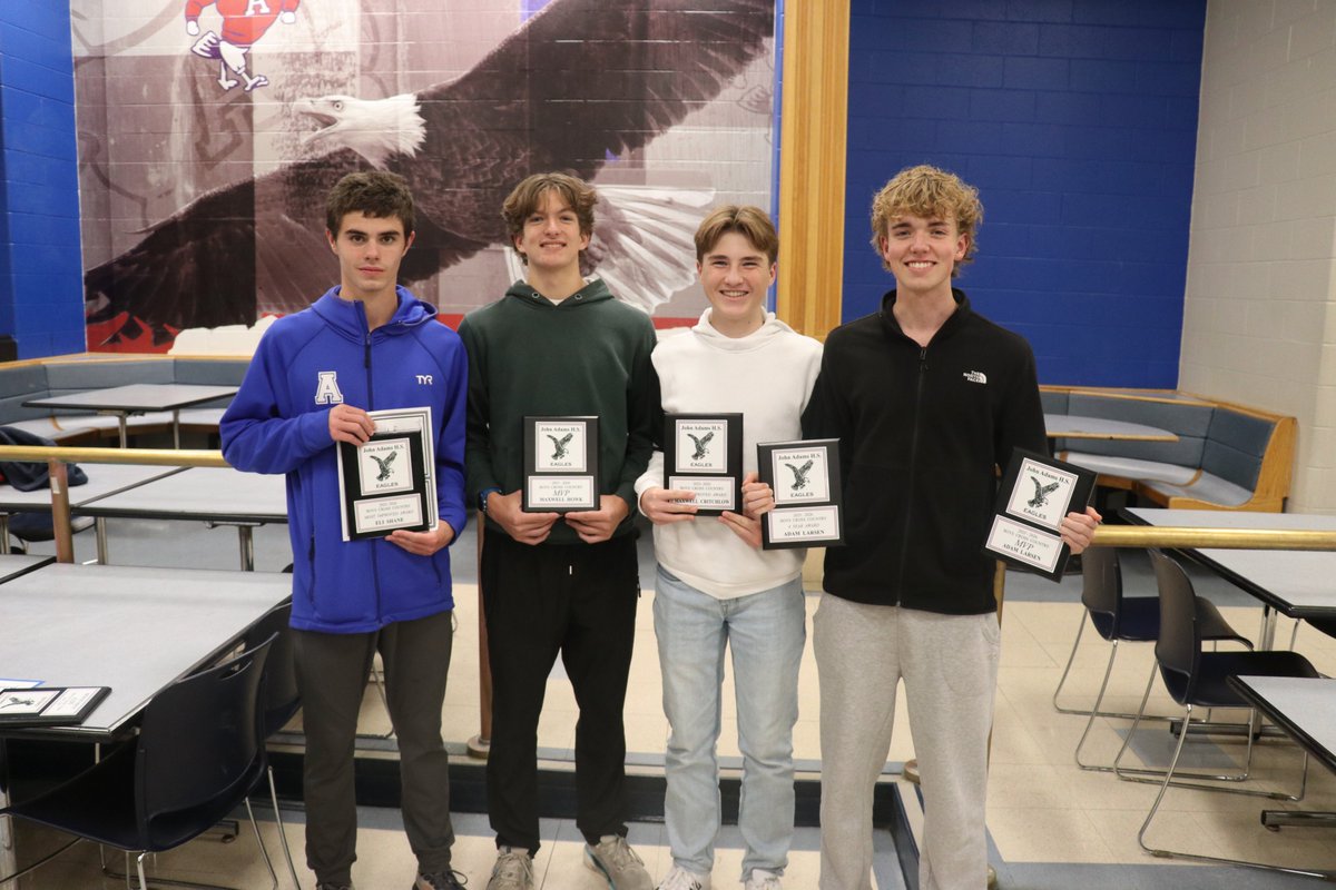 We celebrated our season accomplishments last night!
Congrats to our Boys Award Winners for this Fall
Most Valuable - Adam Larsen &amp; Max Howk
Most Improved - Eli Shane &amp; Max Critchlow
Sportsmanship - Preston Rupert