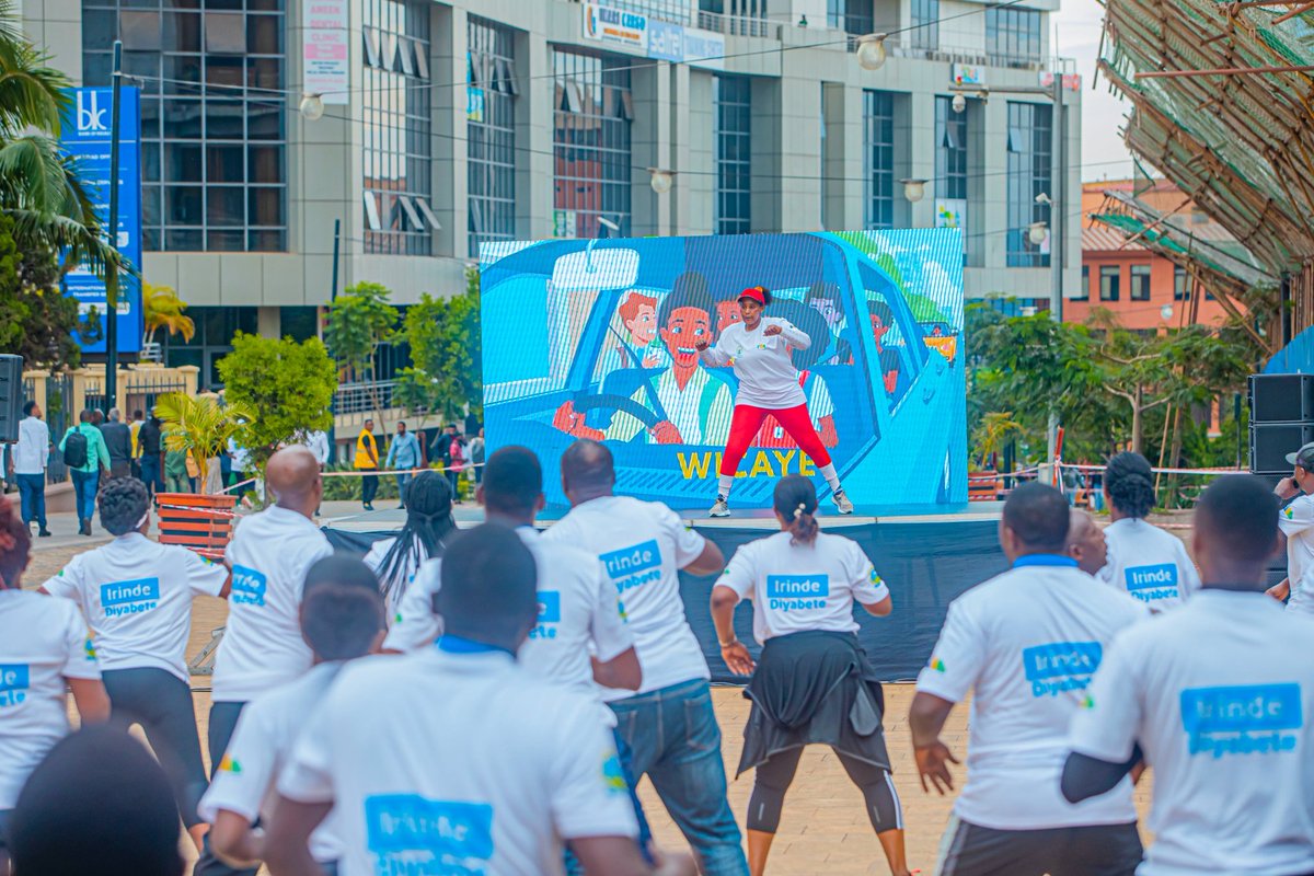 RBCRwanda's tweet image. Uyu munsi u Rwanda rwifatanyije n&apos;isi yose kuzirikana Umunsi Mpuzamahanga wahariwe kurwanya Diyabete. Ni igikorwa cyaranzwe n&apos;imyitozo ngororamubiri no gusuzuma indwara zitandura ku bakozi bo mu bigo bitandukanye.
Uyu mwaka, u Rwanda rwahisemo by&apos; umwihariko insanganyamatsiko…