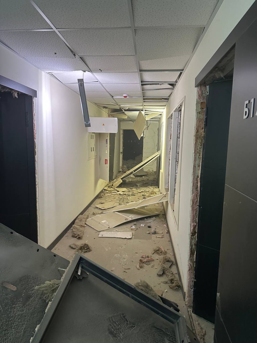 _vyron_s_'s tweet image. Friends
As some of you know, I live in Ukraine. I didn’t want to bring the current situation here, but sadly, my home was damaged during last night’s shelling.
I’d be deeply grateful for any support, every bit truly means a lot!

You can support me here: ko-fi.com/vyronnes