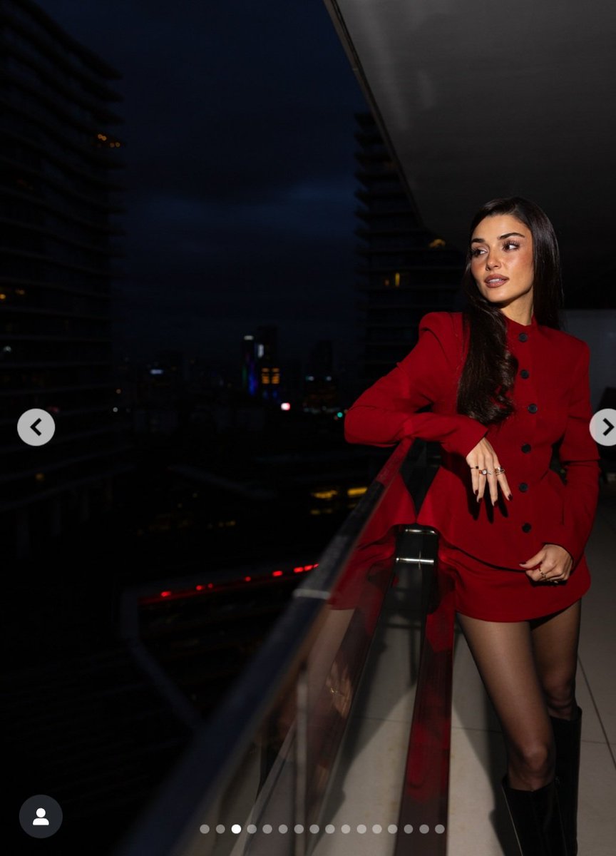 ♥️♥️ Iyi Geceler! Buonanotte a tutti con la bellissima Hande! 👑🌙⭐♥️
♥️ #HandeErçel #nocturne