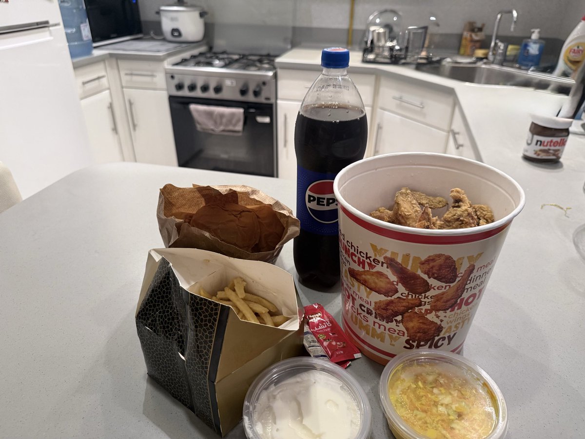 Prozac_PRN's tweet image. I tried Keeta delivery app, free delivery &amp;amp; 70% off sa item.. not bad..