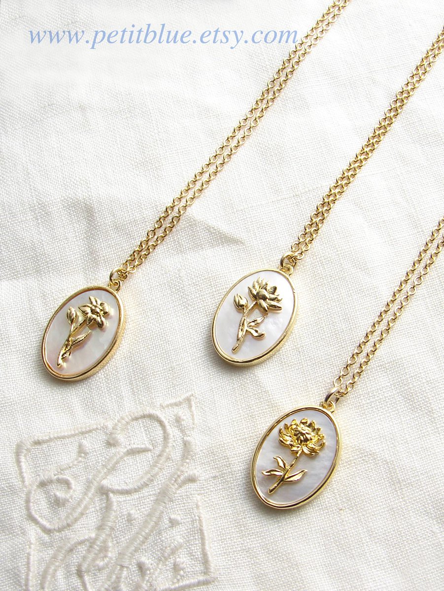 JewelryByMikako's tweet image. READY TO SHIP, Birth Flower Necklace, Mother of Pearl Charm, Personalized Birth Month Necklace, Floral Necklace, Bridesmaid Gift tuppu.net/6a9be8f2  #PersonalizedGift
