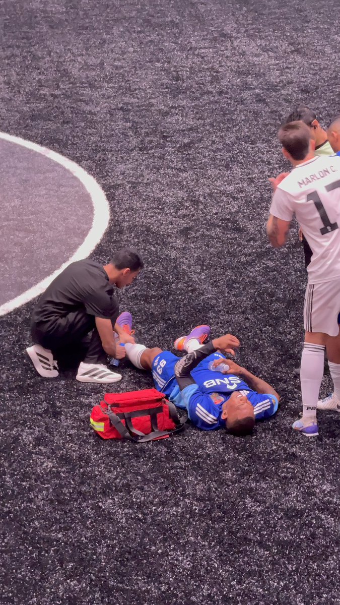 THE ONE AND ONLY 💙☝️

#KingsLeagueMENA <a href="/ahmdkhafeer/">أحمد الغامدي</a> <a href="/FWZteam/">FWZ FC</a> <a href="/retruvia/">RETRUVIA | ريتروڤيا</a>