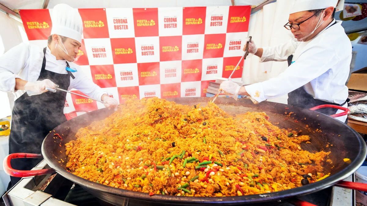 event_checker's tweet image. 本日11/15(土)-16(日) 東京・代々木公園で、日本最大級のスペインフェス「フィエスタ・デ・エスパーニャ」開催。情熱のフラメンコ、香り立つパエリア、スペインワインに酔いしれる2日間。ステージや体験企画も充実。入場無料→event-checker.info/spain-fes/