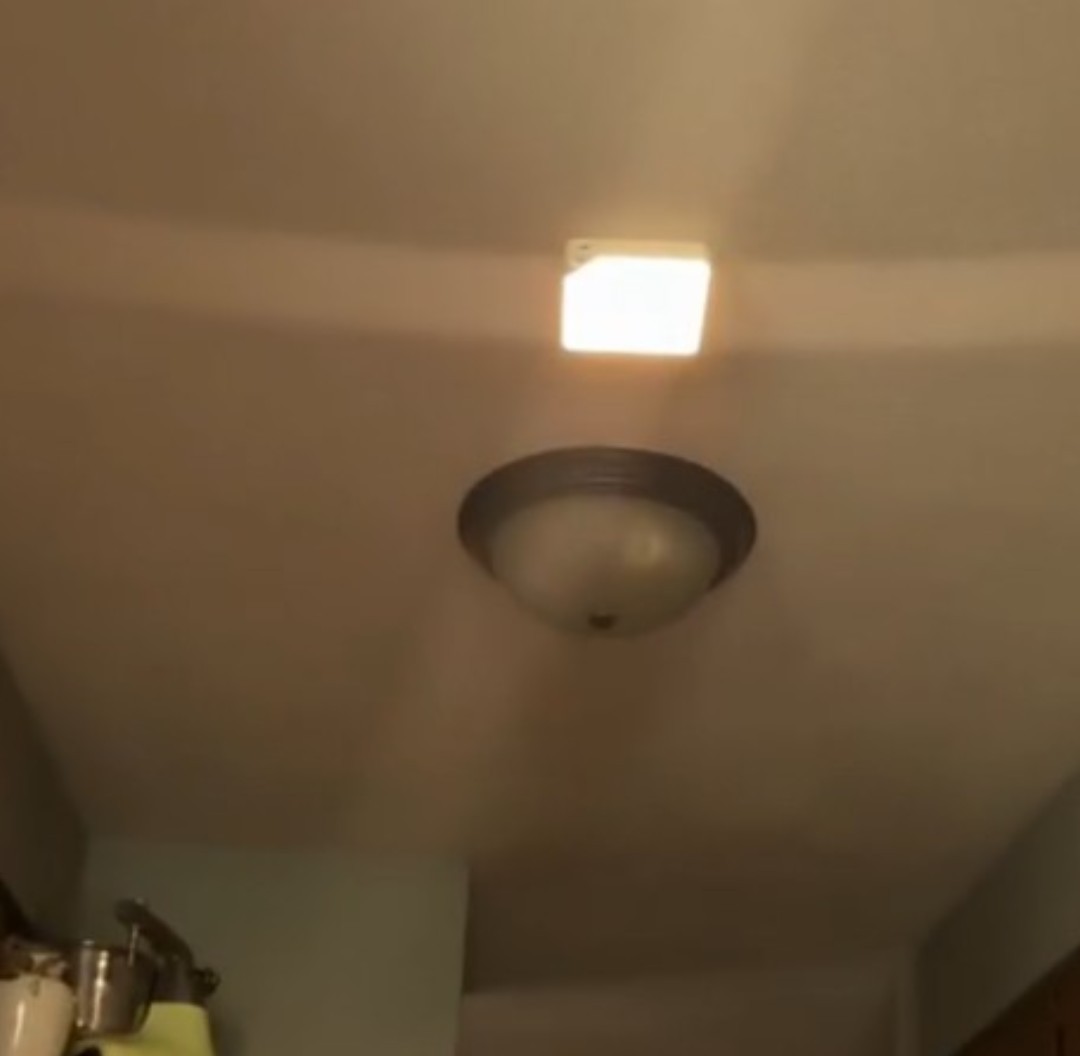 dragonbloggers's tweet image. ShunFSC Rechargeable 6W Motion Sensor Ceiling Light Just where and when you need it.  amzn.to/47GlKKn #ad #light #motionsensor #convenience