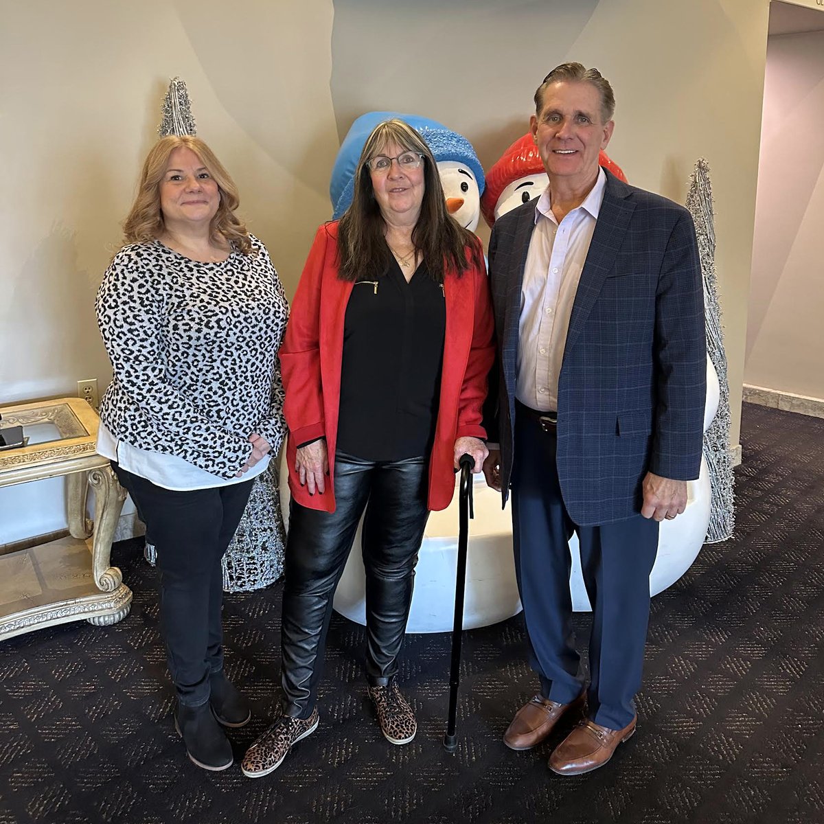 Donna Monkhouse, the Executive Director of the Alberta Residential Landlord Association (ARLA), with David Hopkyns and Shannon Walsh of Affinity Credit Solutions at the annual ARLA AGM Christmas Luncheon 🎄