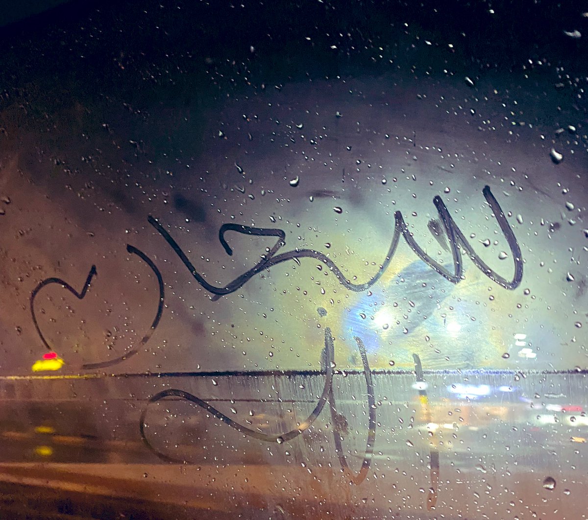 سبحان الله
استغفر الله 
لا إله الا الله