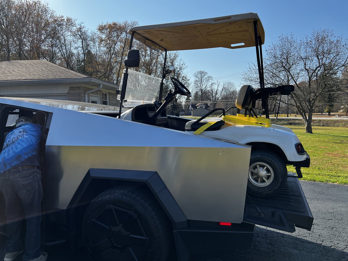 Jenni⚡️Current tweet media