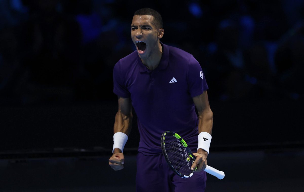 predictorRM's tweet image. Félix Auger-Aliassime:

➤ Tenista con más victorias (85) en pista dura indoor desde 2020.

➤ 11 victorias últimos 14 partidos contra un top 10, sin contar Sinner o Alcaraz.

➤ 17 victorias y 2 derrotas en pista dura indoor en 2025, contando partidos completos.

#NittoATPFinals