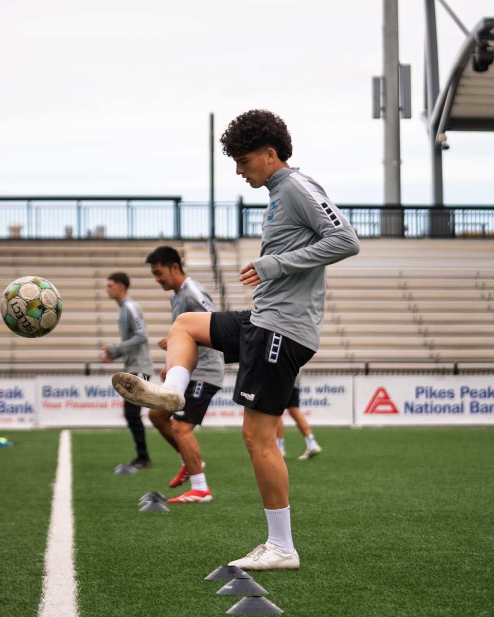 SwitchbacksFC's tweet image. Switchbacks II getting ready for Sunday&apos;s final 🔥

#switchbacksfcII #coloradosprings