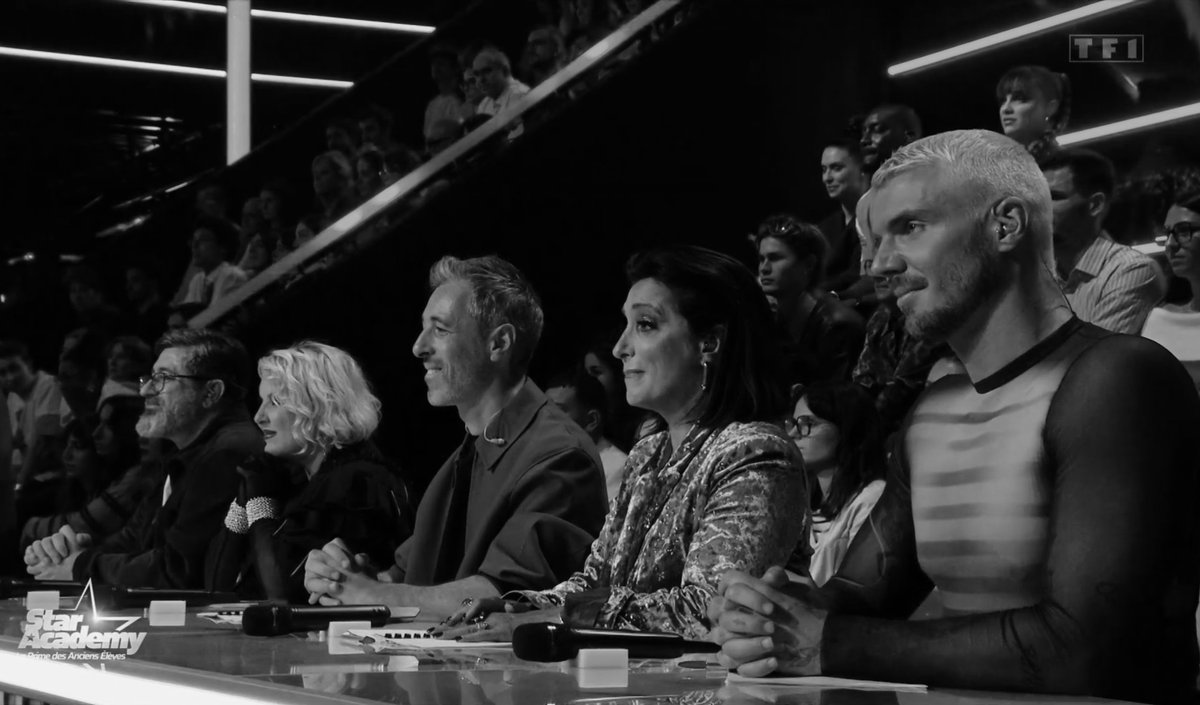 Zorrette_57's tweet photo. #Theo L. 🔥💪 "en apesanteur" (#Calogero 🎸💜🌟)
#StarAcademy 🌟 #Musique #TF1 https://t.co/7DOWSiYBaA