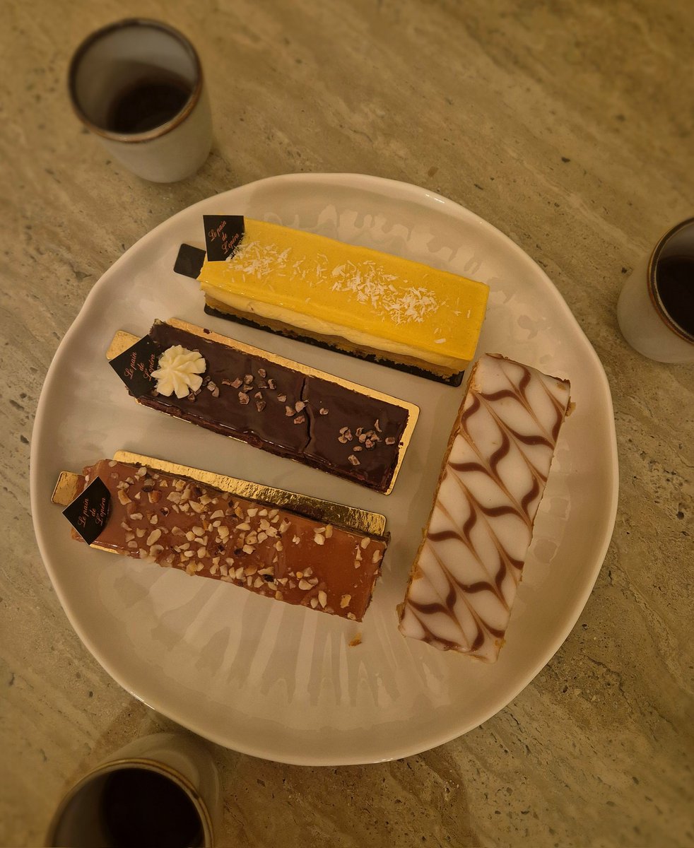 Kleines Dessert mit Porto darf natürlich  nicht fehlen 😊