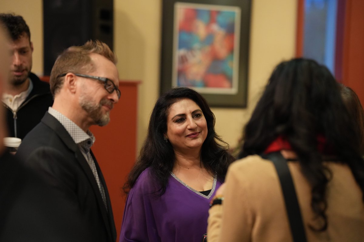 Dixon Transition Society is looking for a passionate, community-minded individual to join our Board of Directors. Interested? Reply to this post or contact us through the link in our bio for more details. Together, we can build a future free from violence. 💜