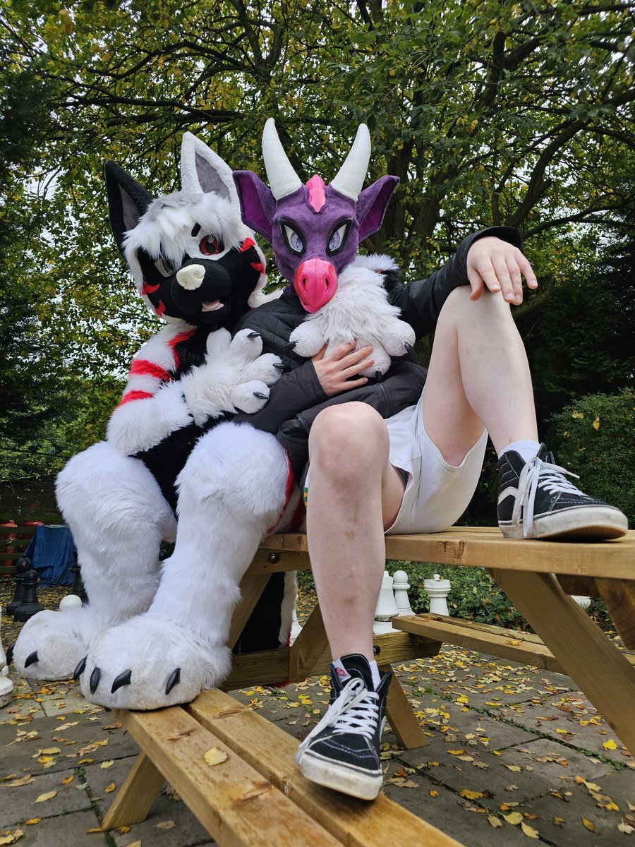 Hey, come and join us~ I promise we w̶o̶n̶'̶t̶ bite. 

🐺 <a href="/MessedThoughts/">Ryan</a>
🐉 <a href="/DovDragon/">Dov 🔜 FE, NFC</a> 
📸 <a href="/KypariNoodl/">Kypari Noodl 💜</a> 

#Fursuit #FursuitFriday