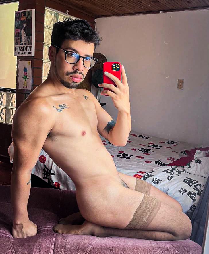 Yonna 🔞 tweet media