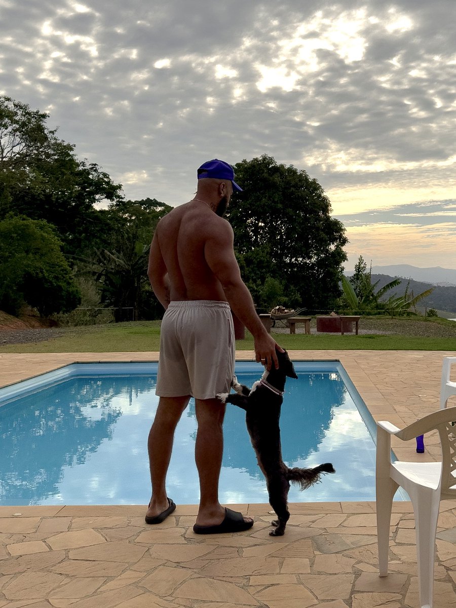 robertosjr_'s tweet image. essa foto