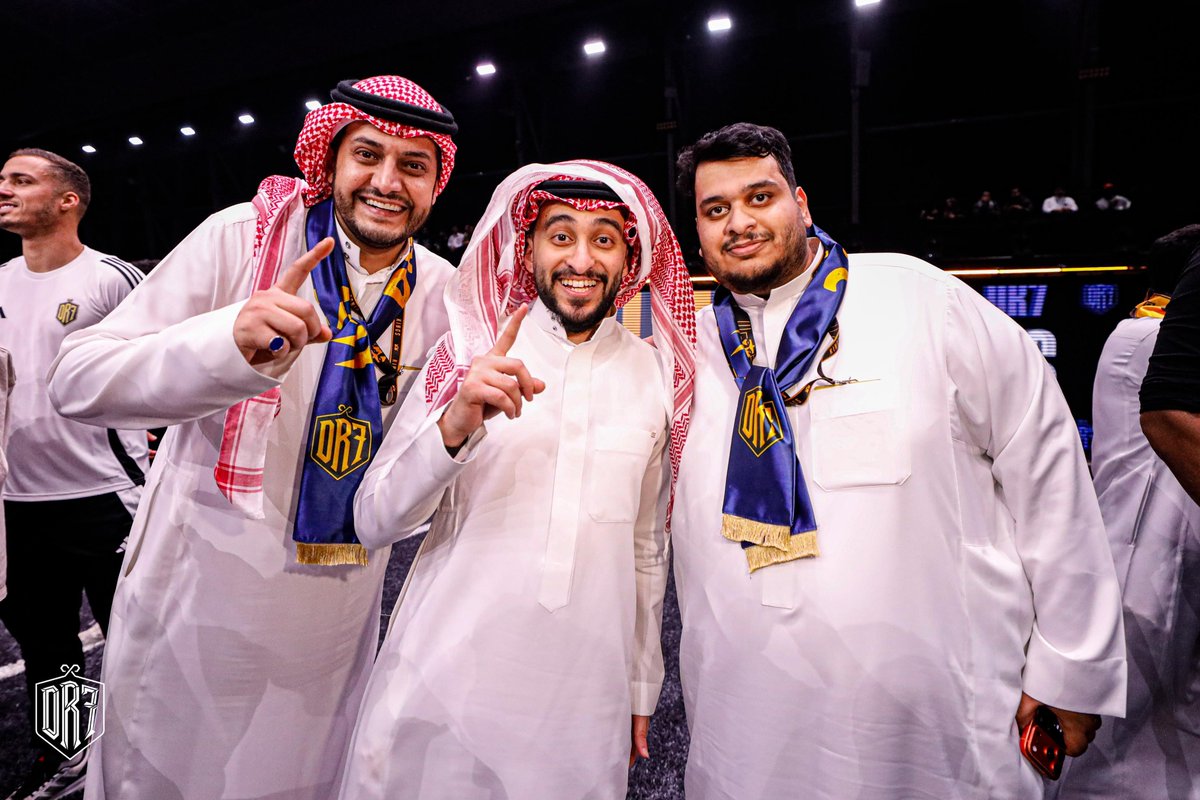 💜💙☝️

#KingsLeagueMENA | #DR7