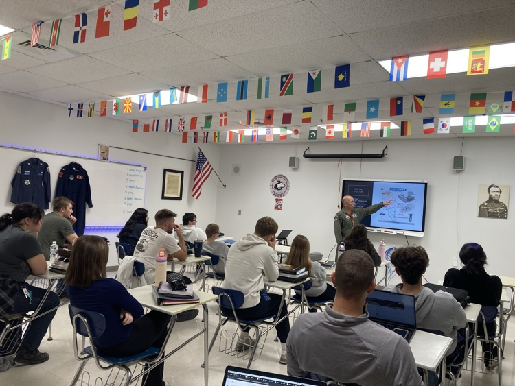 Modern American History students had the opportunity to listen to guest speaker Pete Micale this morning! Mr. Micale spent 30 years in the United States Air Force including time underground in nuclear missile silos!