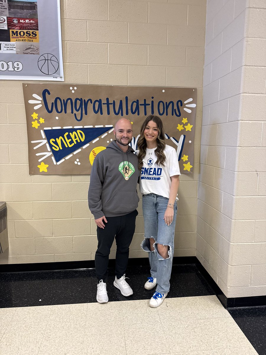 KyleParmley's tweet photo. Congrats to @darcyrose0408 on her future as a @snead_softball player!

Great to see my friend @Josiegt22 (rising coaching star) and check another softball field off the list ✅ https://t.co/gVklr21tjI