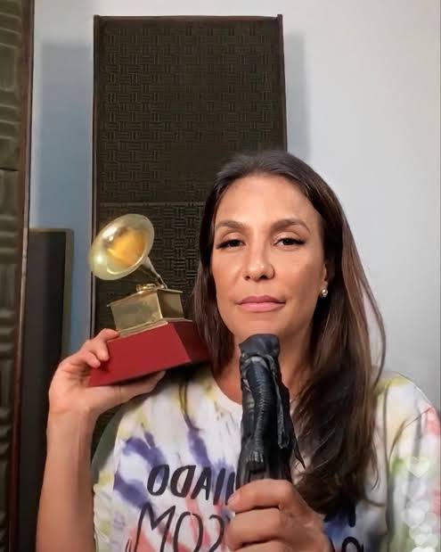 BOA NOITE GRAMMYWINNERS