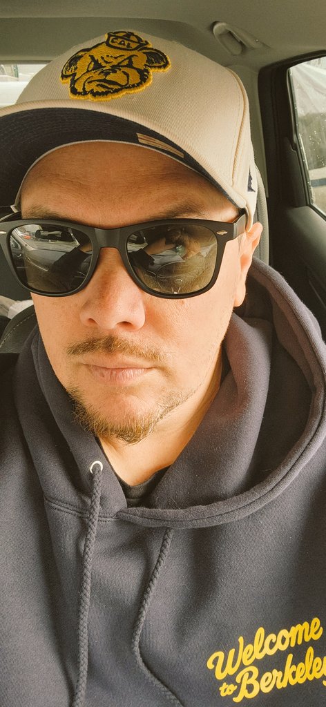 Ryan_TheMayor23's tweet image. Perfect day for a @warriorsworld and @WriteForCal hoodie...the warmest and most comfy hoodies around! 
#Cal #GoBears #Calgorithm #CalTwitter #RollOnYouBears #WelcomeToBerkeley
