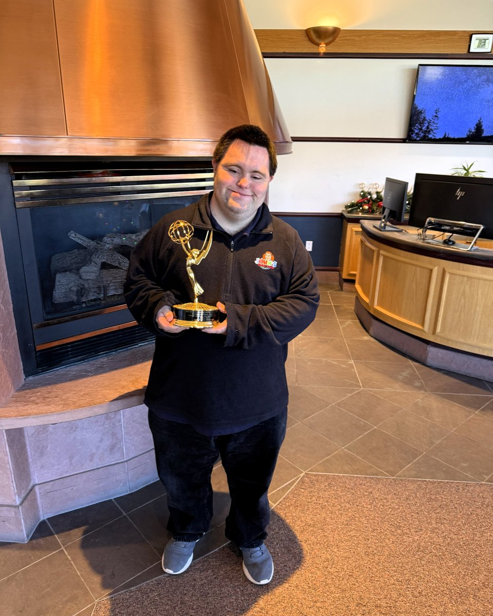 JohnsCrazySocks's tweet image. Did John really win an Emmy?
f.mtr.cool/zbywvikpjm
#spreadinghappiness #abilitiesrising #inclusionmatters #entrepreneurship #celebrateshop