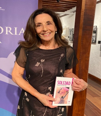 margamargaonline.cl “Soledad”: La novela que desnuda los rincones del alma.
Editorial Forja presenta Soledad, la novela de la escritora Ximena Güiraldes, una obra que atrapa desde la primera página con un lenguaje íntimo y una mirada profunda sobre los afectos, las pérdidas y