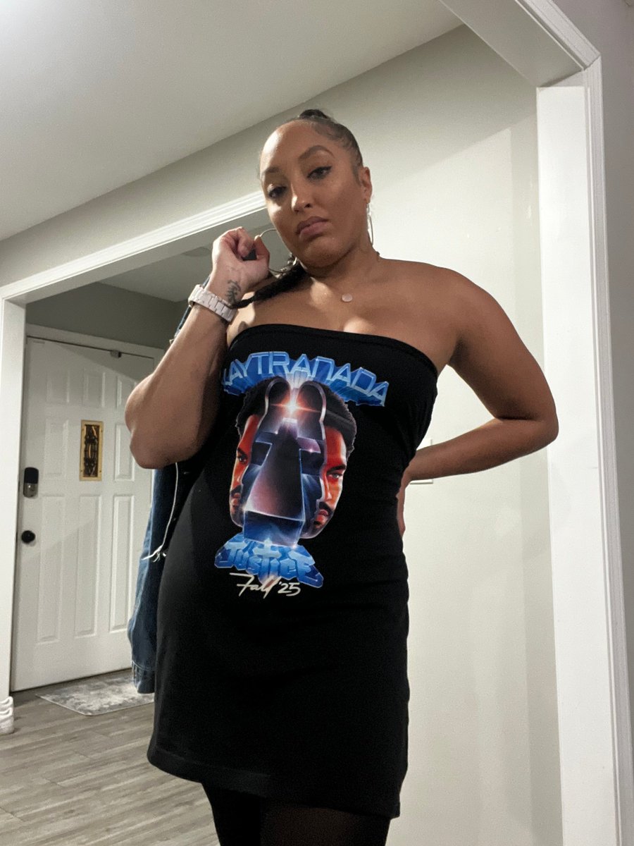 Unfriendly Black Hottie tweet media