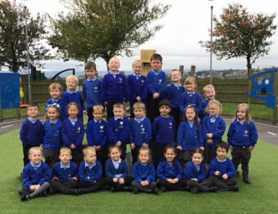 dean_primary's tweet image. Our new reception children featured in the Halifax Evening Courier this week. We’re so proud of how they have settled into school this term.
#learningwithoutlimits 
#strongfoundations
💙💛