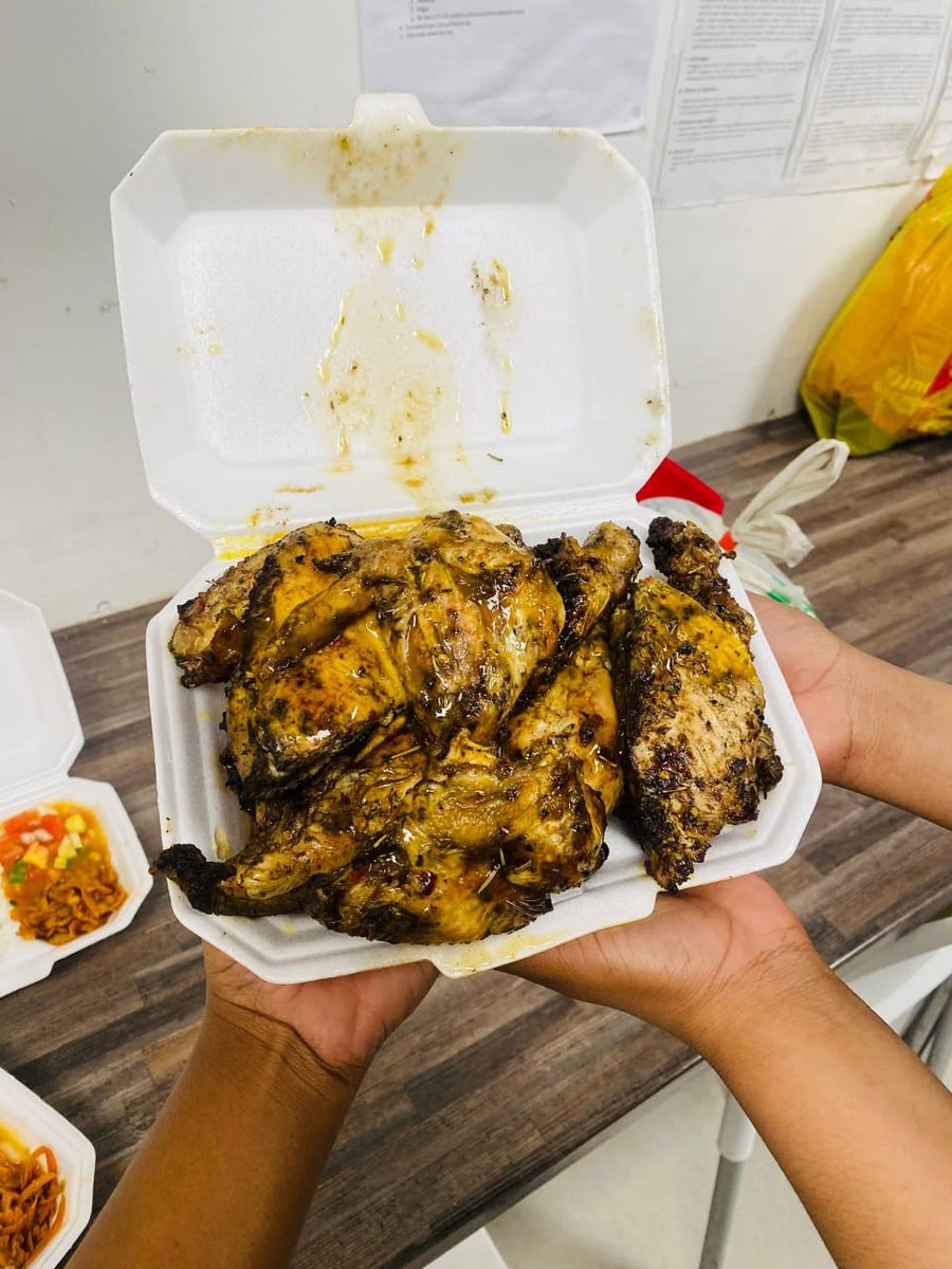 Leshomo Thabang tweet media