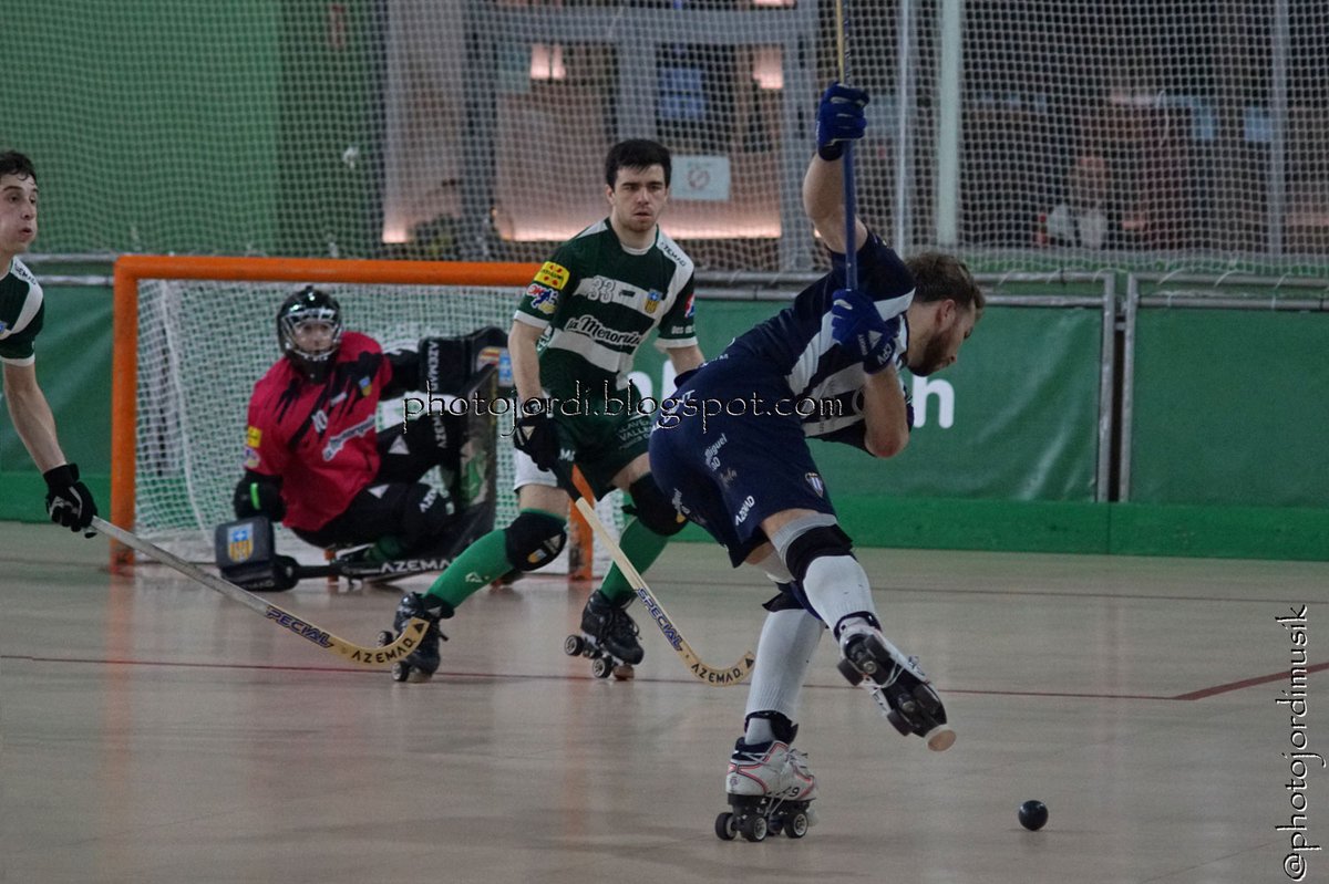 Photojordimusik's tweet photo. Fotos CP Calafell - CP Voltregà Ok Lliga
#oklliga #hoqueipatins #hoquei #okliga #hockey #hockeypatines #okcat #rinkhockey #rollerhockey #cpcalafell #ambtrescollons #unaplatjaiuncastell #calafell #cpvoltrega #voltrega #saciganxo #okcat https://t.co/Io23GjWL5g https://t.co/MXnVjS5lmB