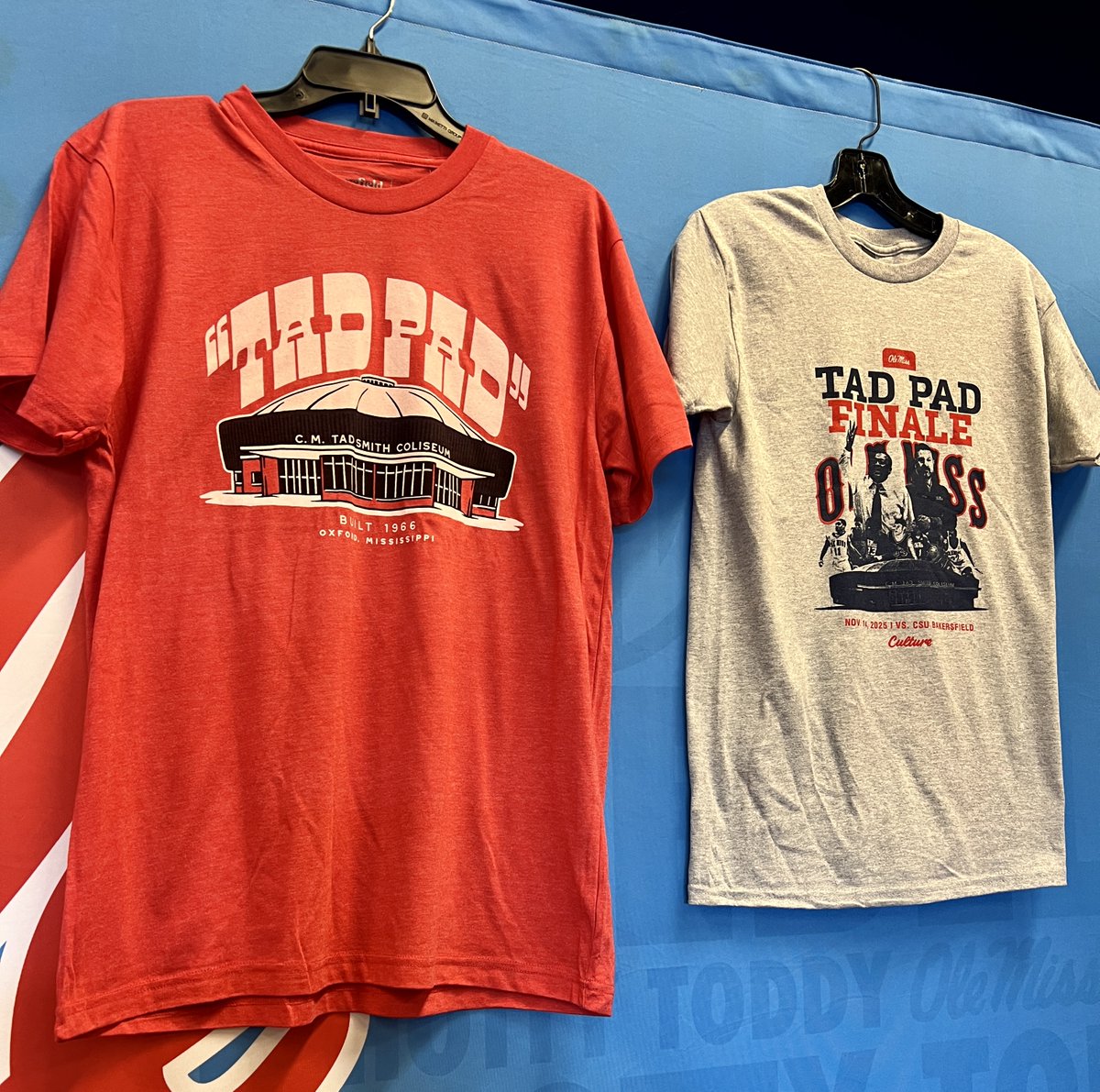 OMAuthentics's tweet image. Bid farewell to the Tad Pad and pick up your commemorative tees tonight! Tipoff at 6:30pm.