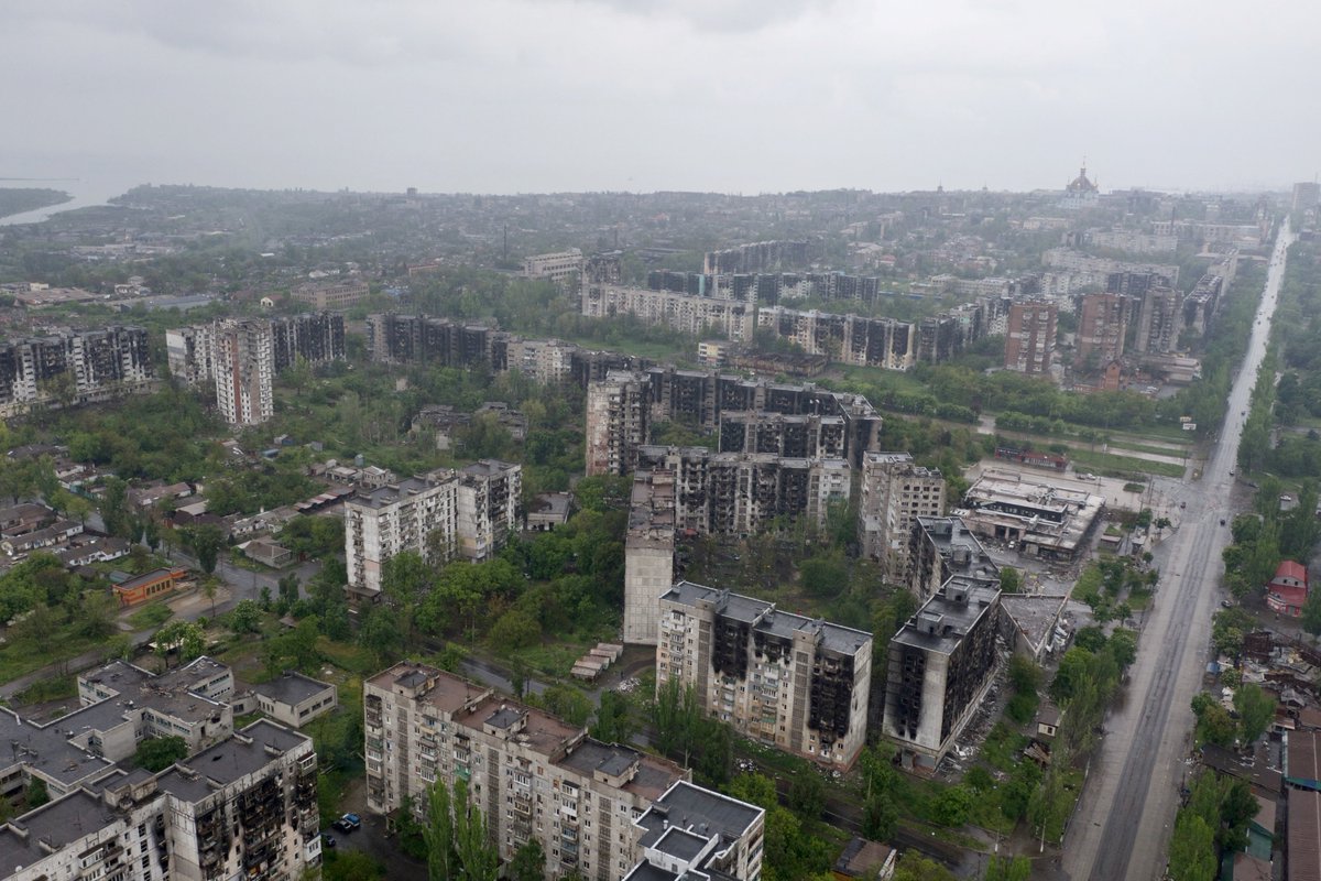 geogvma's tweet image. Of course, the truth is that, wherever Russia has the ability to raze entire cities to the ground, it does precisely that.

Kyiv doesn't look like Bakhmut for lack of trying: it's for lack of ability effect that kind of carnage at a distance.
