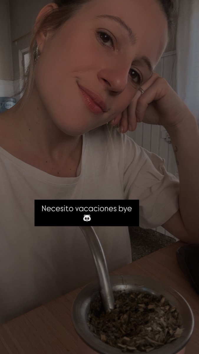 belucebolla's tweet image. Hermoso ser freelancer dijo nadie nunca 🤣🤍