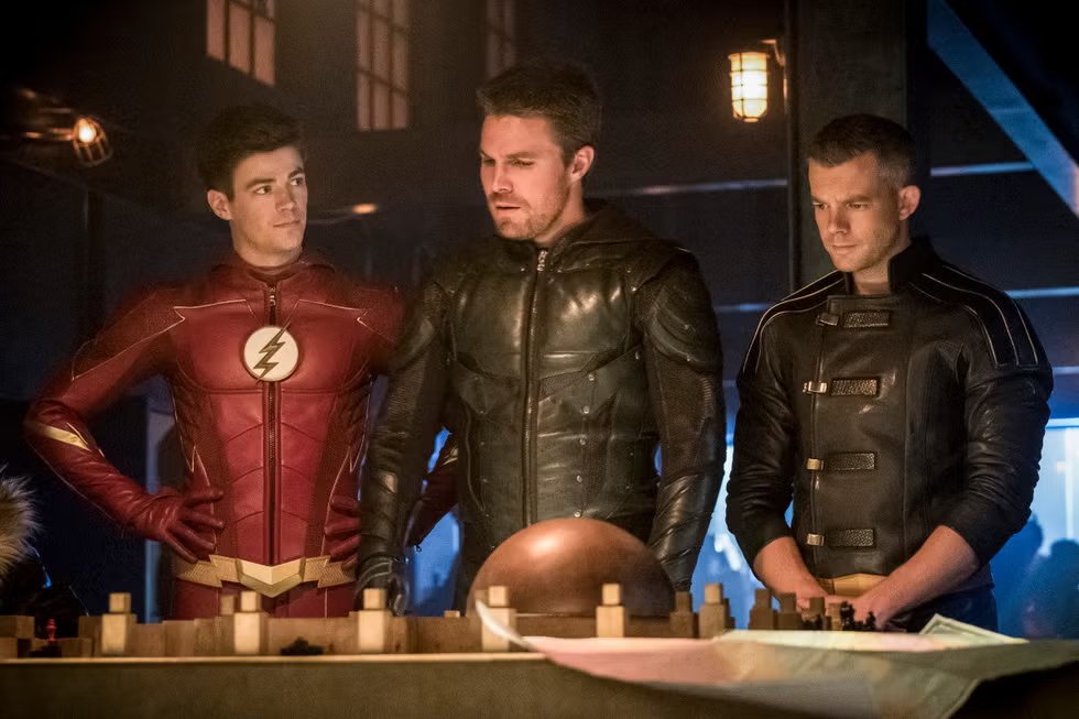 JuanC_Rdgz's tweet photo. 📺 Happy Birthday Russell Tovey 🎂📺
#RussellTovey #BeingHuman #George #GeorgeSands #Looking #KevinMatheson #TheFlash #LegendsofTomorrow #Supergirl #RayTerrill #TheRay #HappyBirthdayRussellTovey https://t.co/YykaHVXFvU