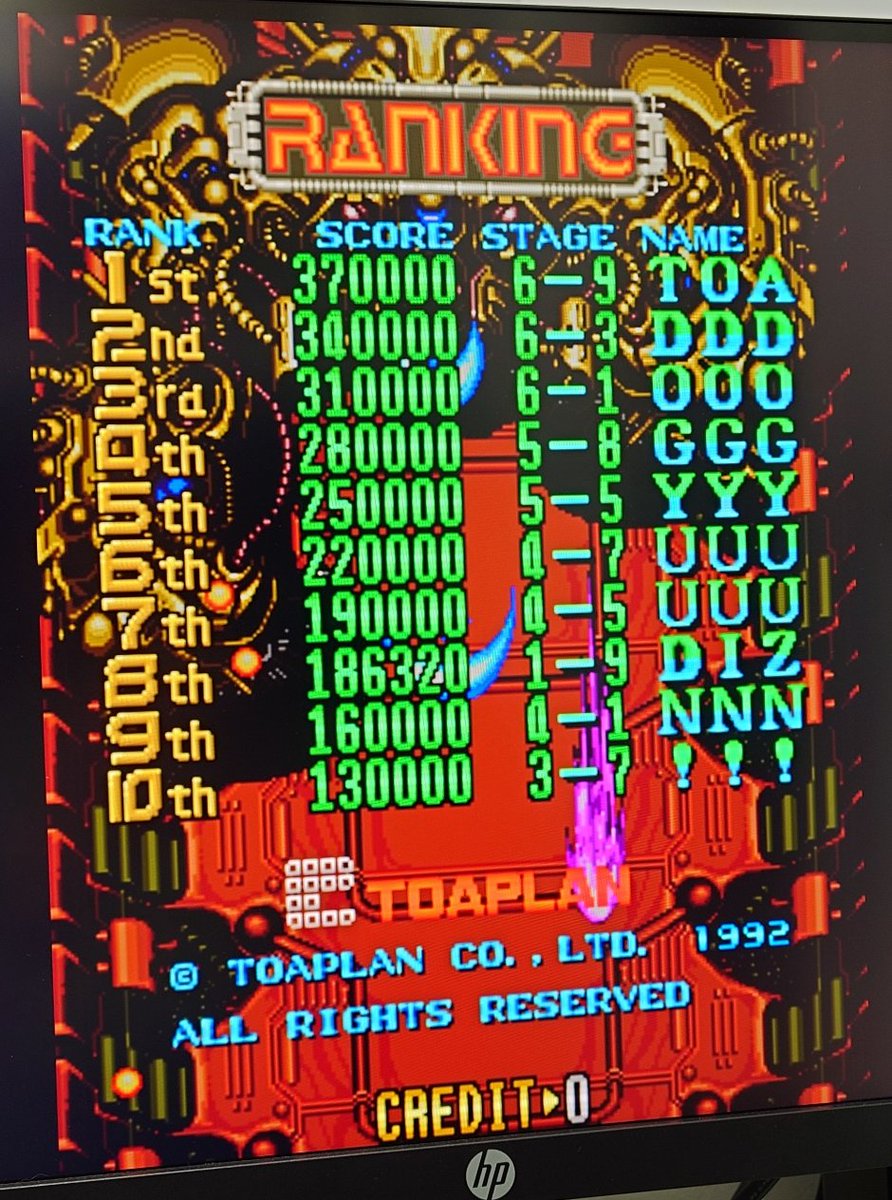 #10pscore

Not had much time to play plus with trouble emulating. Scored 186320.
Knew I would have a hard time with the game when, on my 1st life of my 1st credit, I died to the 1st bullet from the 1st enemy. 
Sneaky little ships like to home in you when you think you are safe.