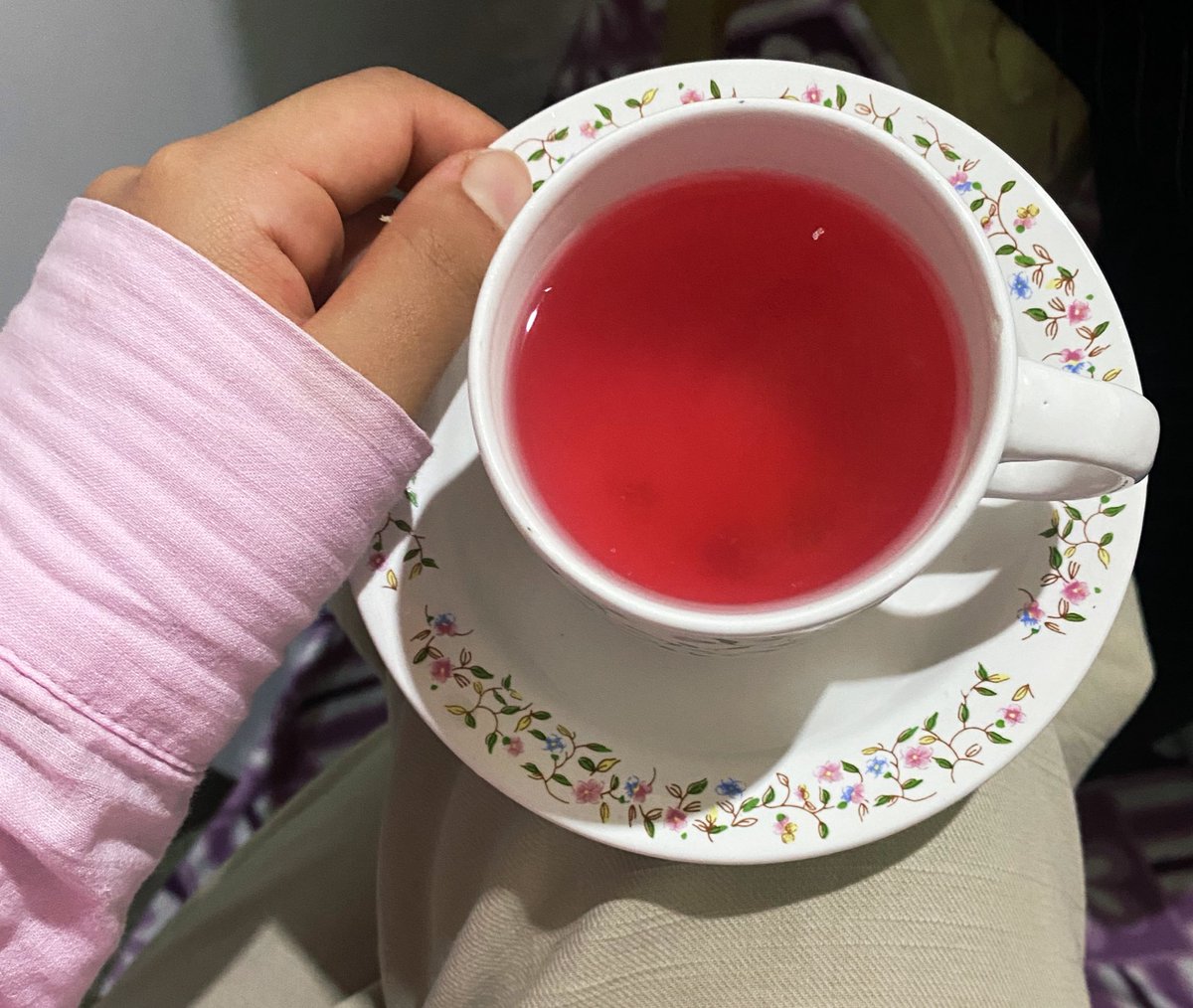 tyfrelif_'s tweet photo. Hasta olduğum için pembe çay kazandım.🥲 https://t.co/1ScqZPLvvA