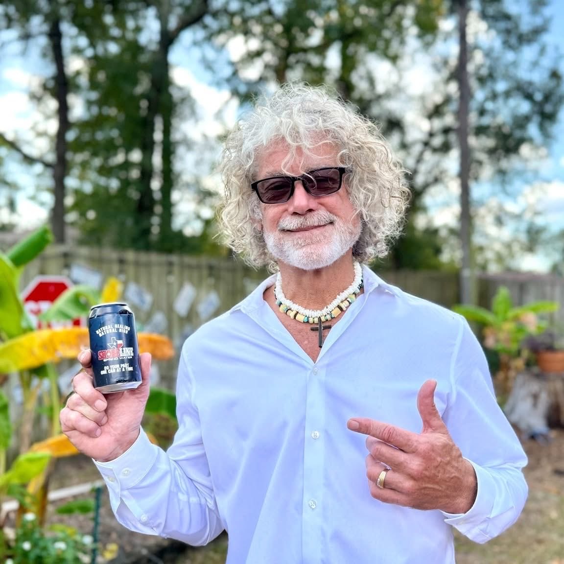 ShorelineTexas's tweet photo. Texas Shoreline Water Company has been born. 
Sourced right here in Texas from Jasper’s Buck Springs Water and canned at a local Texas brewery for Texans.
So when the time comes to grab one, you’re not just choosing a Texas product. You’re helping protect our coast, our wildlife, https://t.co/zurR6LYfl9