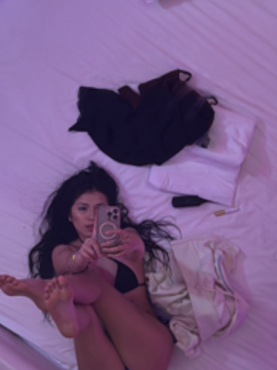 rissaafterdark's tweet image. Meow