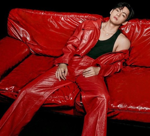 ibelongtobtsvt's tweet image. Red suits them ❤️❤️ 

#btsvt #taehyung #wonwoo