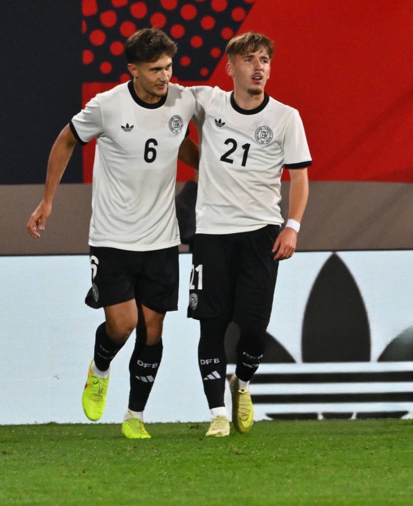our future shines so bright! #GERMLT #U21 #FCB
