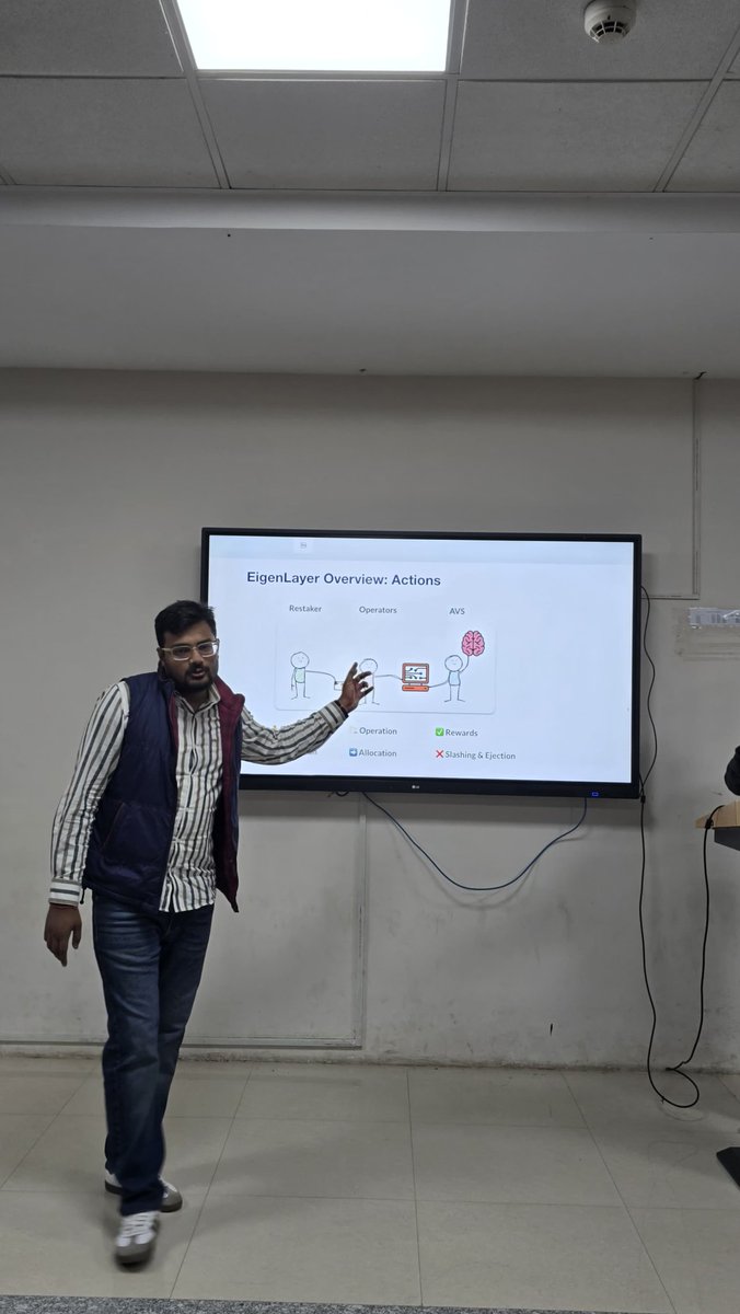0xweb3IIITL's tweet photo. What stood out:
✔ Learning about real-world decentralized infra use cases
✔ Insights on the future of modular blockchains
✔ Discussions that challenged how I think about scaling systems

Key takeaway: Surround yourself with people who think bigger. https://t.co/vZgl655SIL