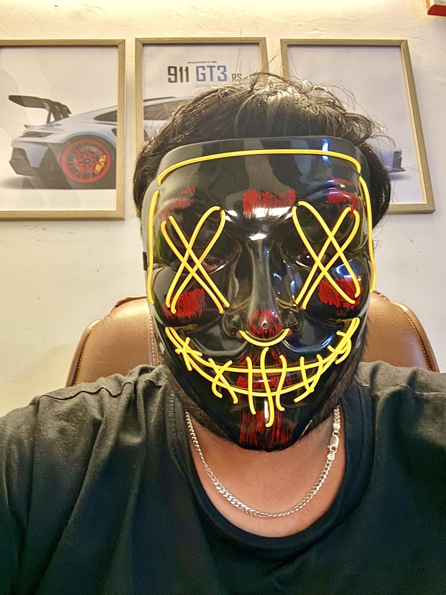 CryptobyOM's tweet photo. 💀 “Masked up… because the charts don’t need to see my emotions.”
#TradingLife #TraderMindset #ChartWarrior #RiskManagement #PriceAction #MarketMindset https://t.co/AvA241pOGS